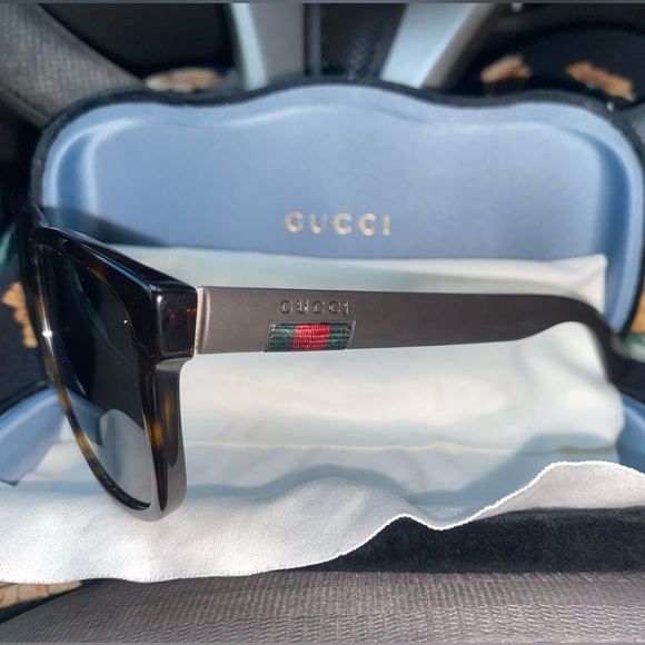 Gucci Sunglasses - Picture 2 of 3